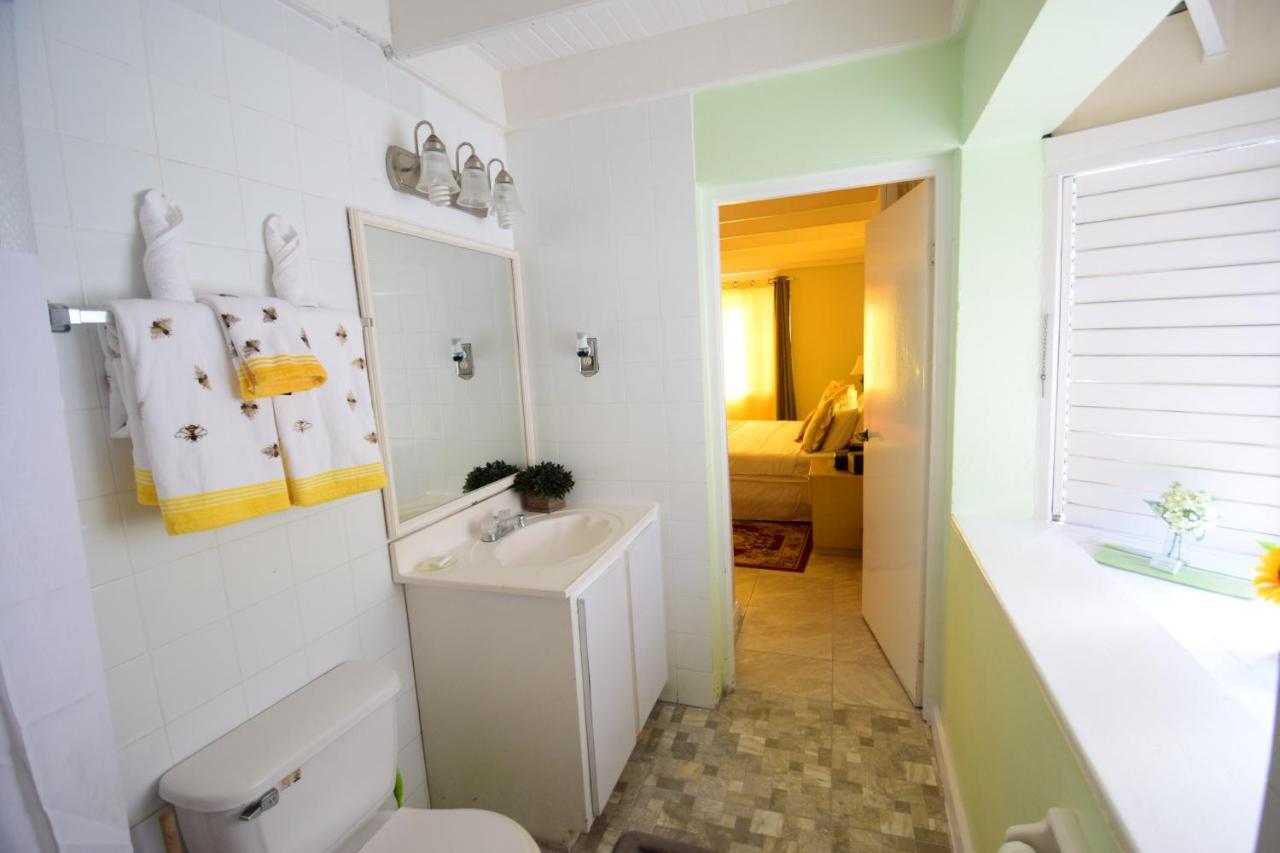 River Side Apt 9 @ Mystic Ridge. Ocho Rios Luaran gambar